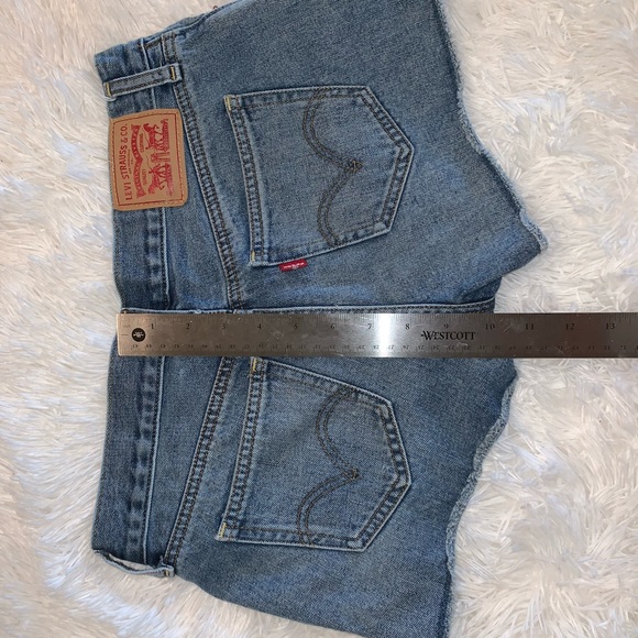 Levi’s 501 Distressed Cut Off Fray Shorts Size 25 - Picture 7 of 7